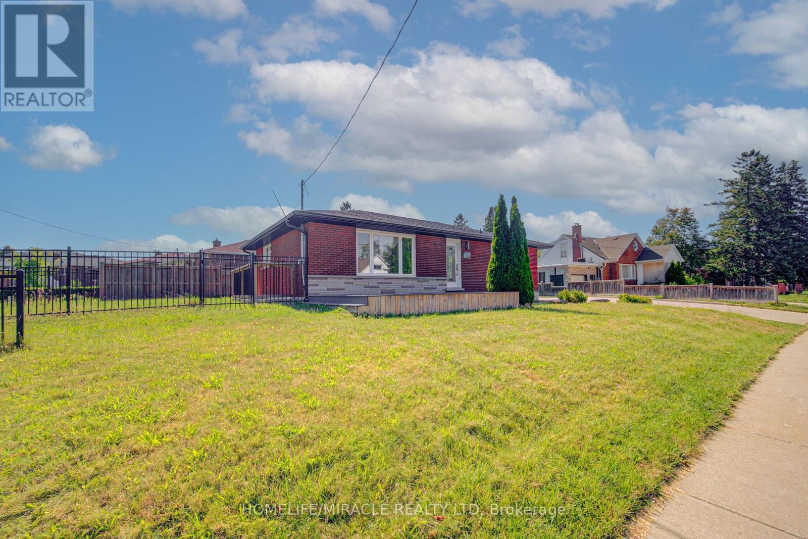 161 Kipling Avenue Property Photo 1
