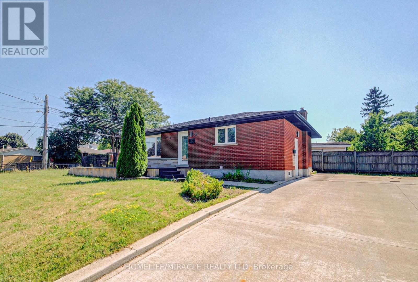161 Kipling Avenue Property Photo 2