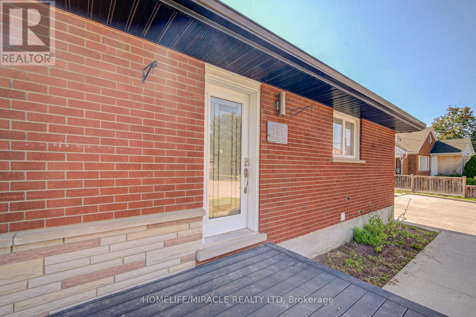161 Kipling Avenue Property Photo 6