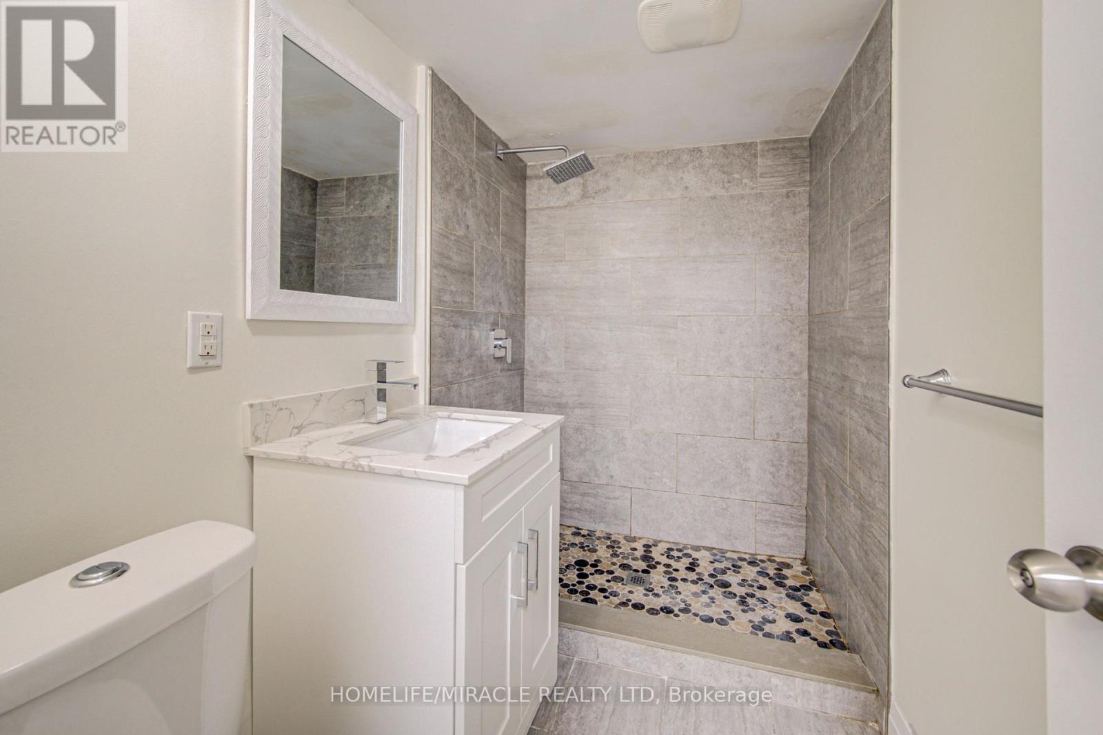 161 Kipling Avenue Property Photo 37