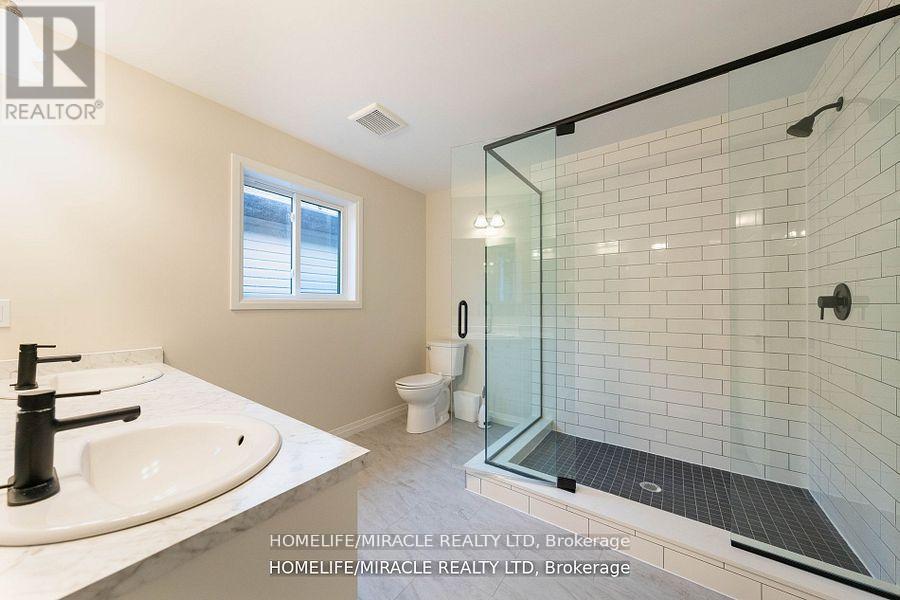139 Siebert Avenue Property Photo 7