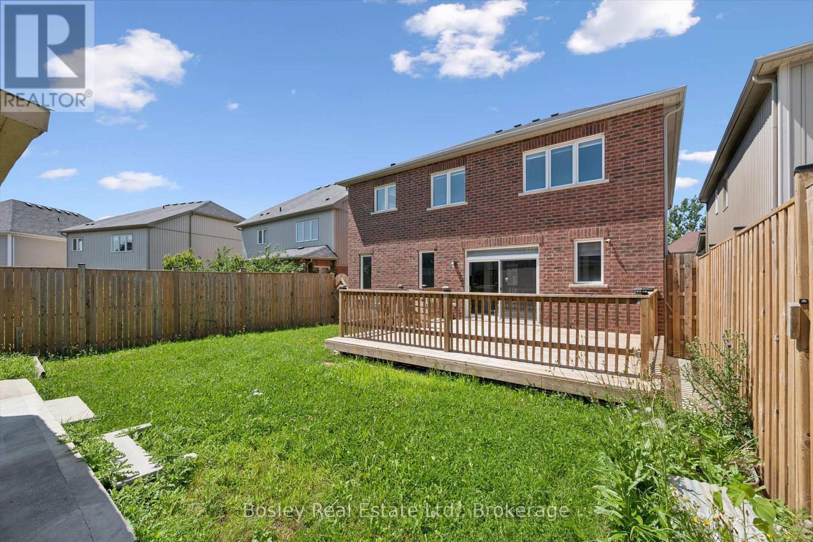 219 Dolman Street W Property Photo 48