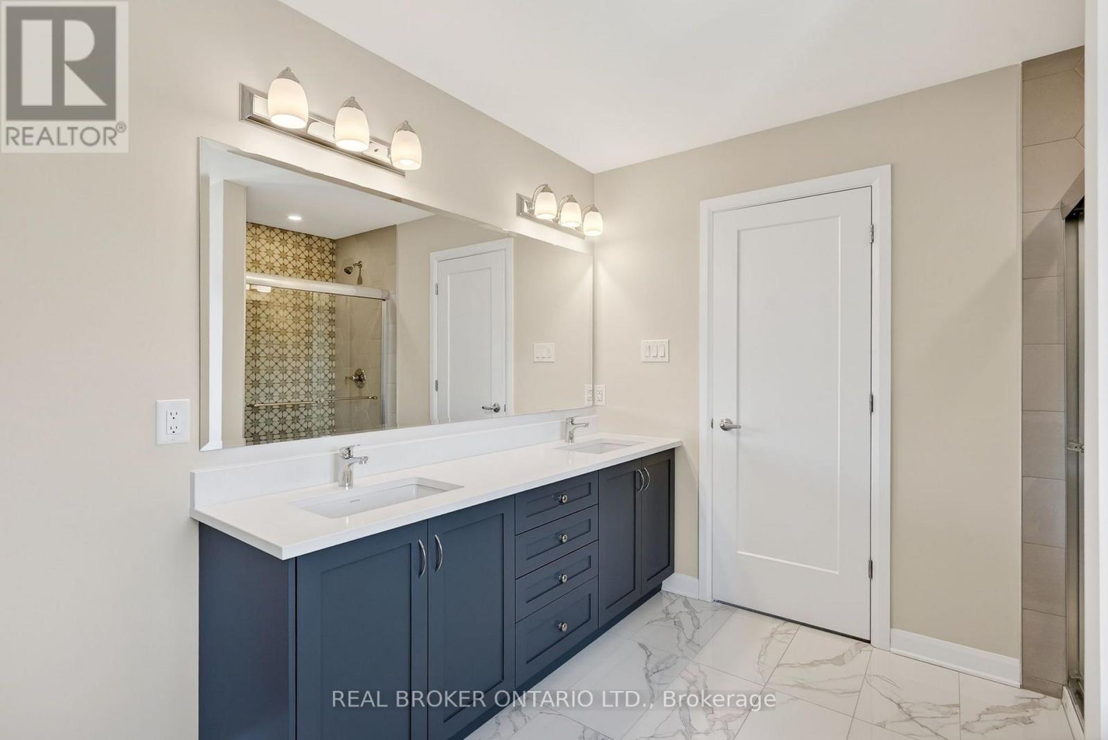 548 Anchor Circle Property Photo 22
