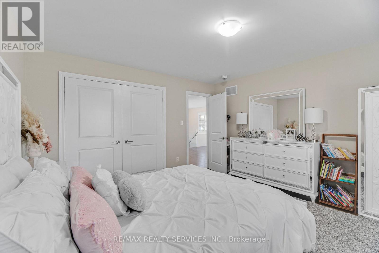 958 Beach Boulevard Property Photo 28
