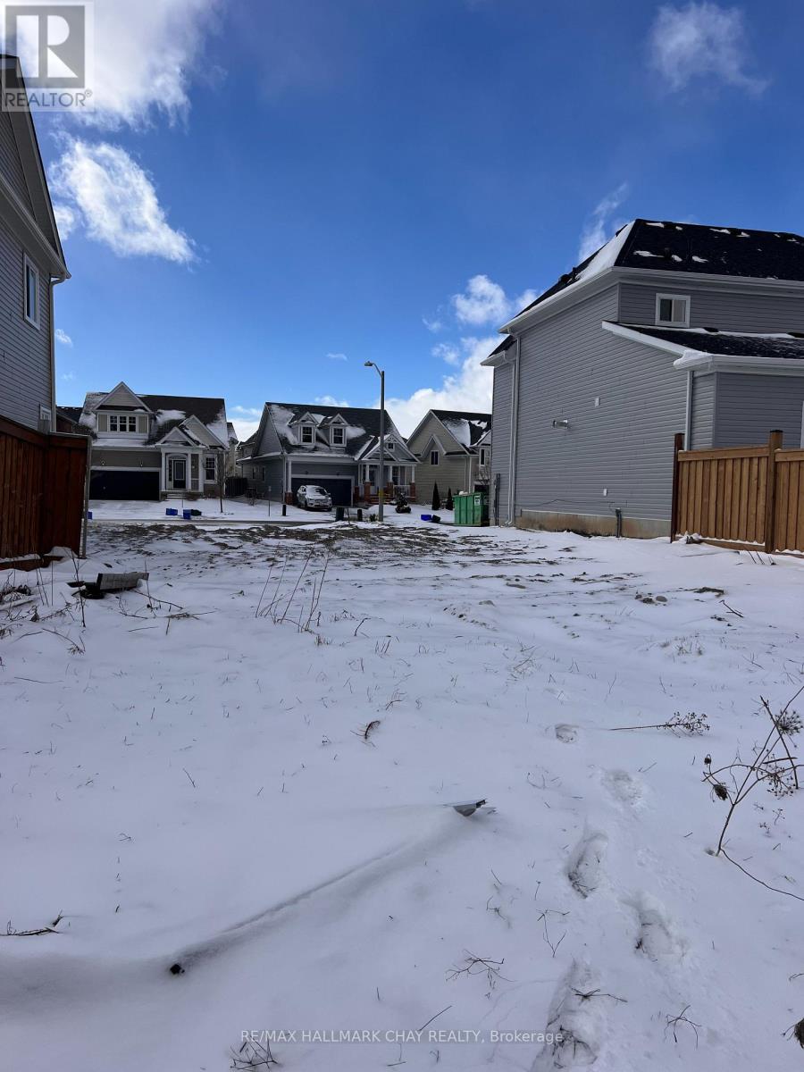 837 O'reilly Crescent Property Photo 4