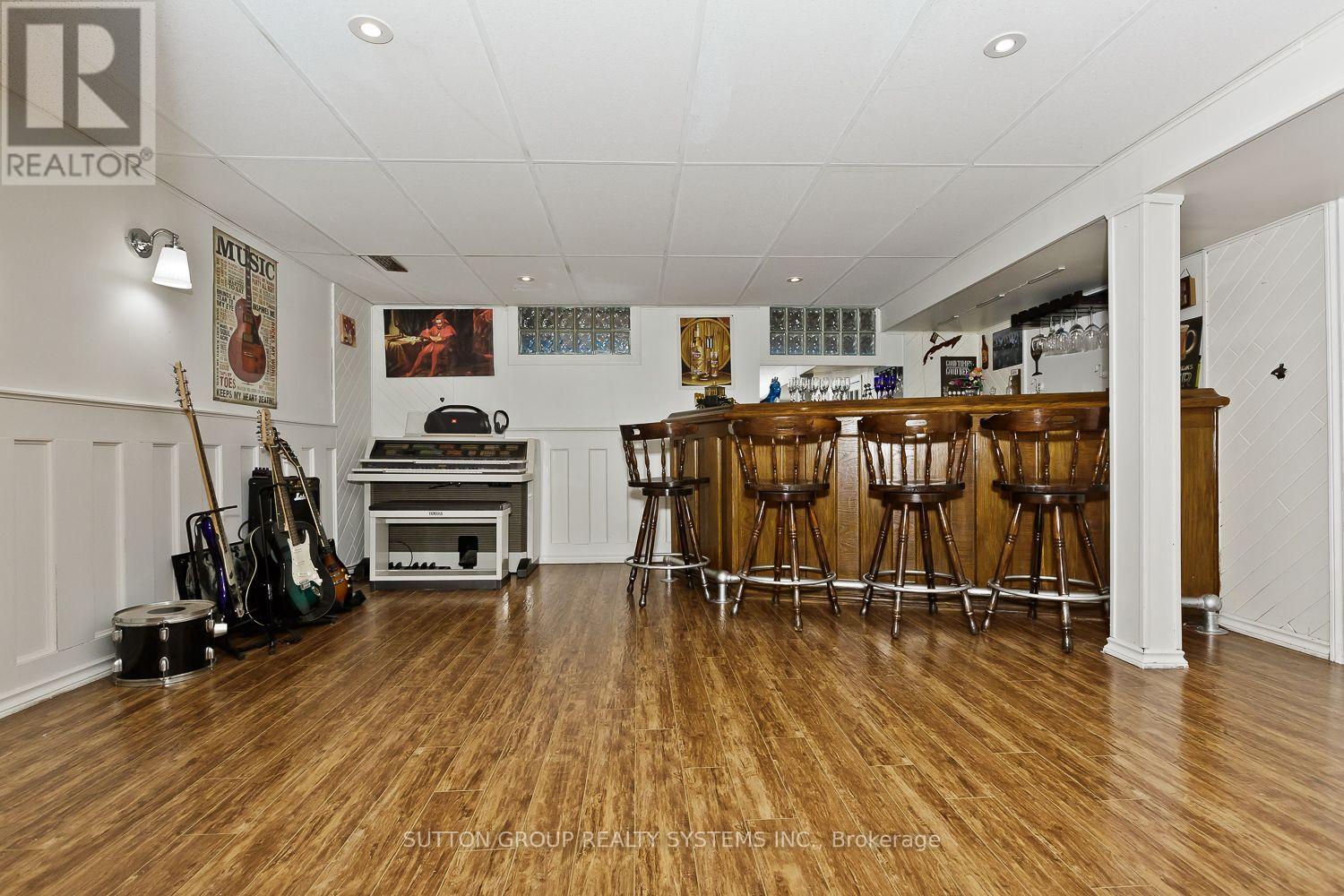 55 Richelieu Drive Property Photo 29