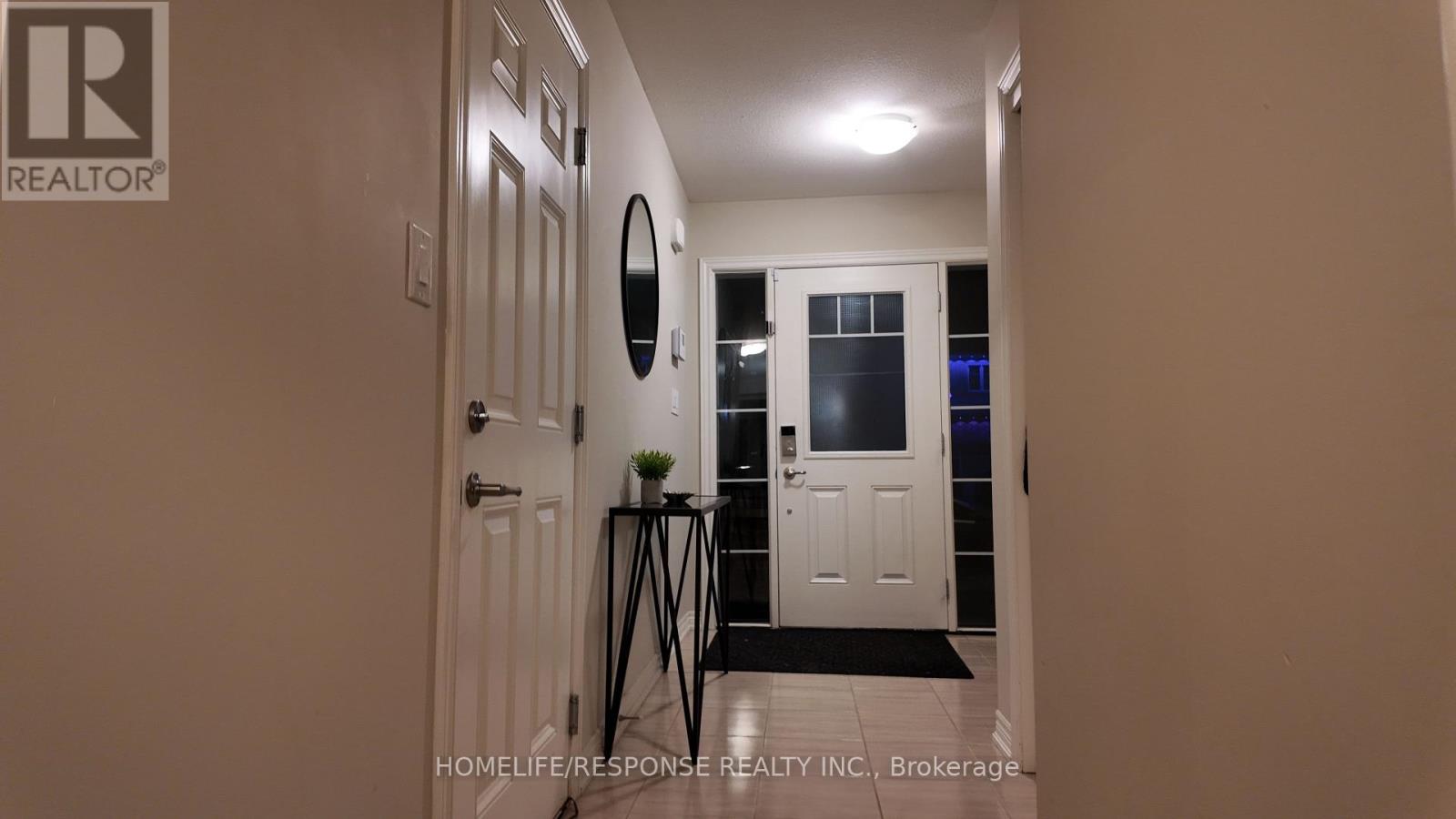 4451 Eclipse Way Property Photo 3
