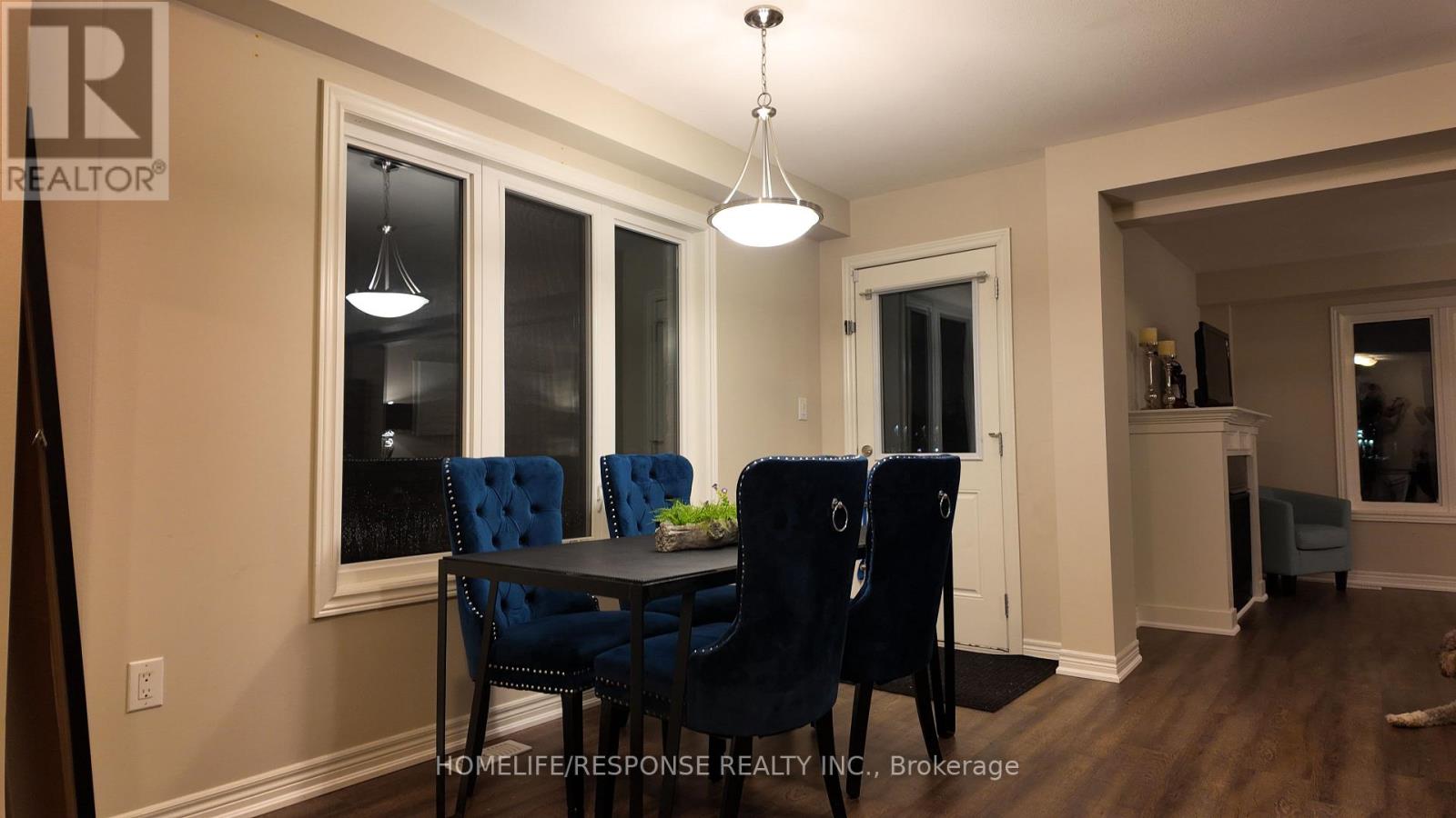 4451 Eclipse Way Property Photo 9