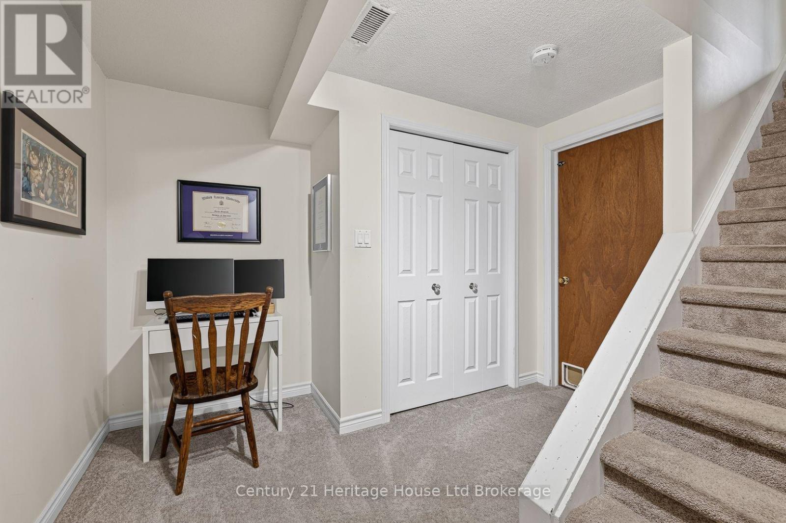 27 Sioux Crescent Property Photo 33