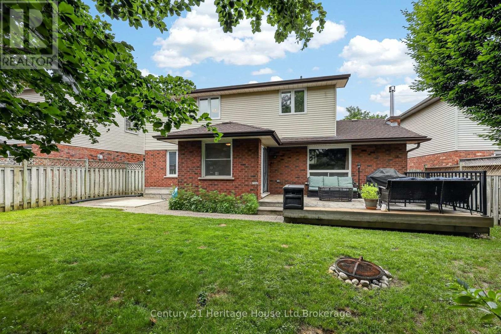 27 Sioux Crescent Property Photo 38