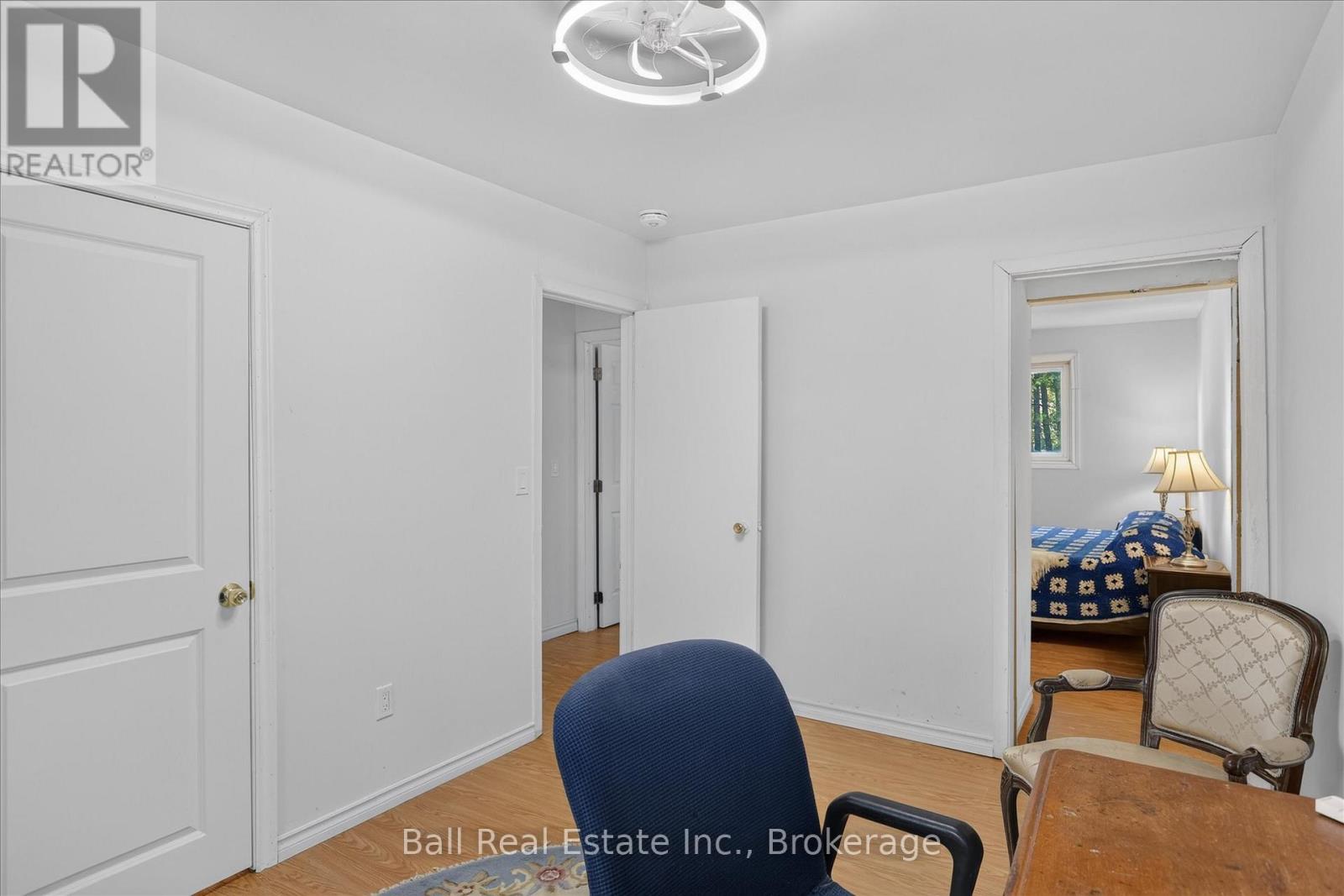 751 Ford Crescent Property Photo 23