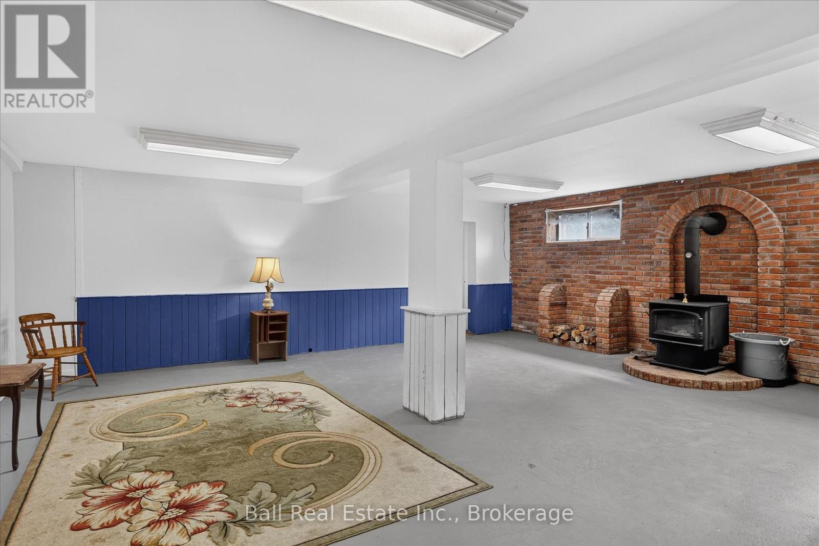 751 Ford Crescent Property Photo 29