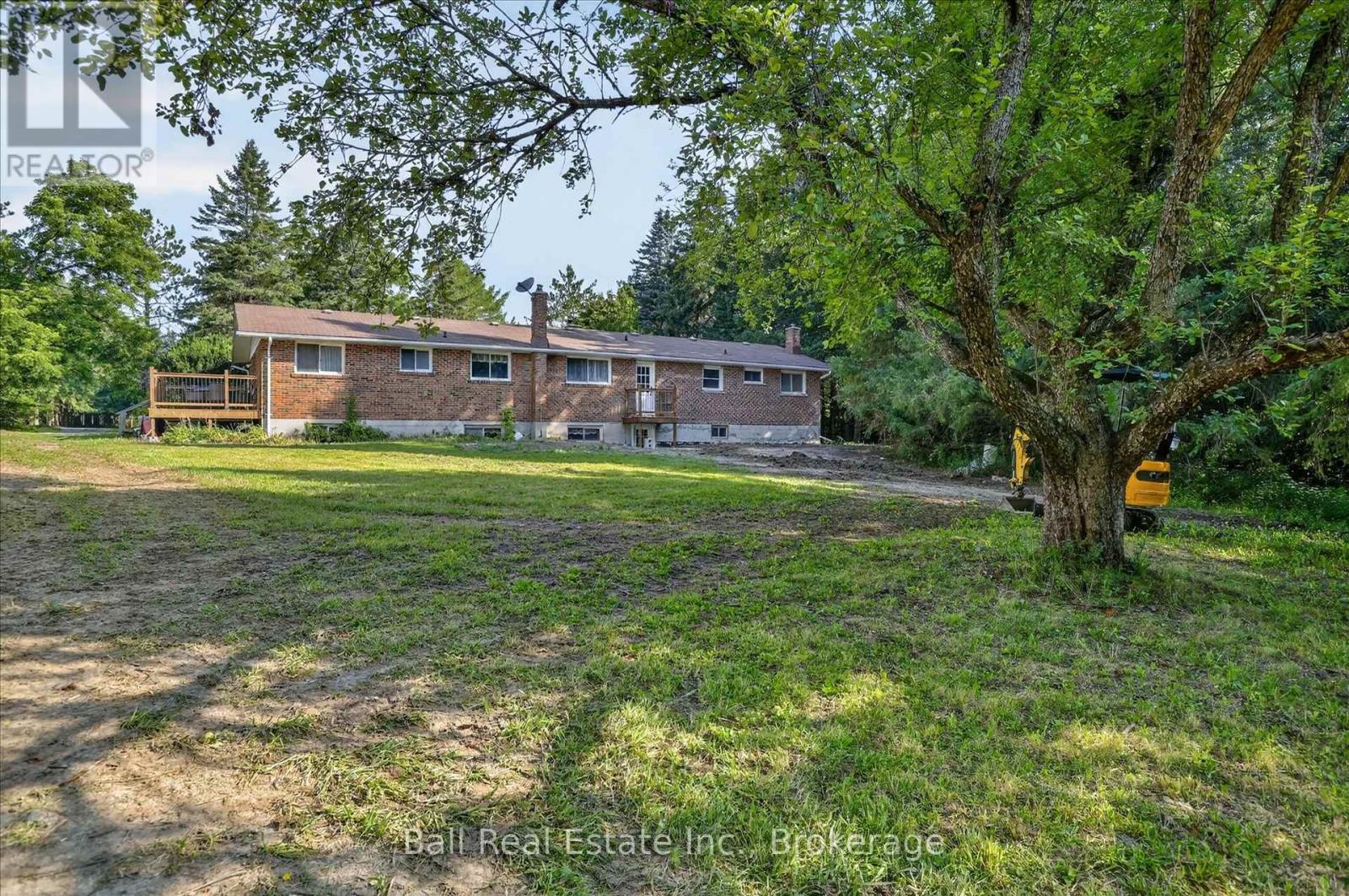 751 Ford Crescent Property Photo 42