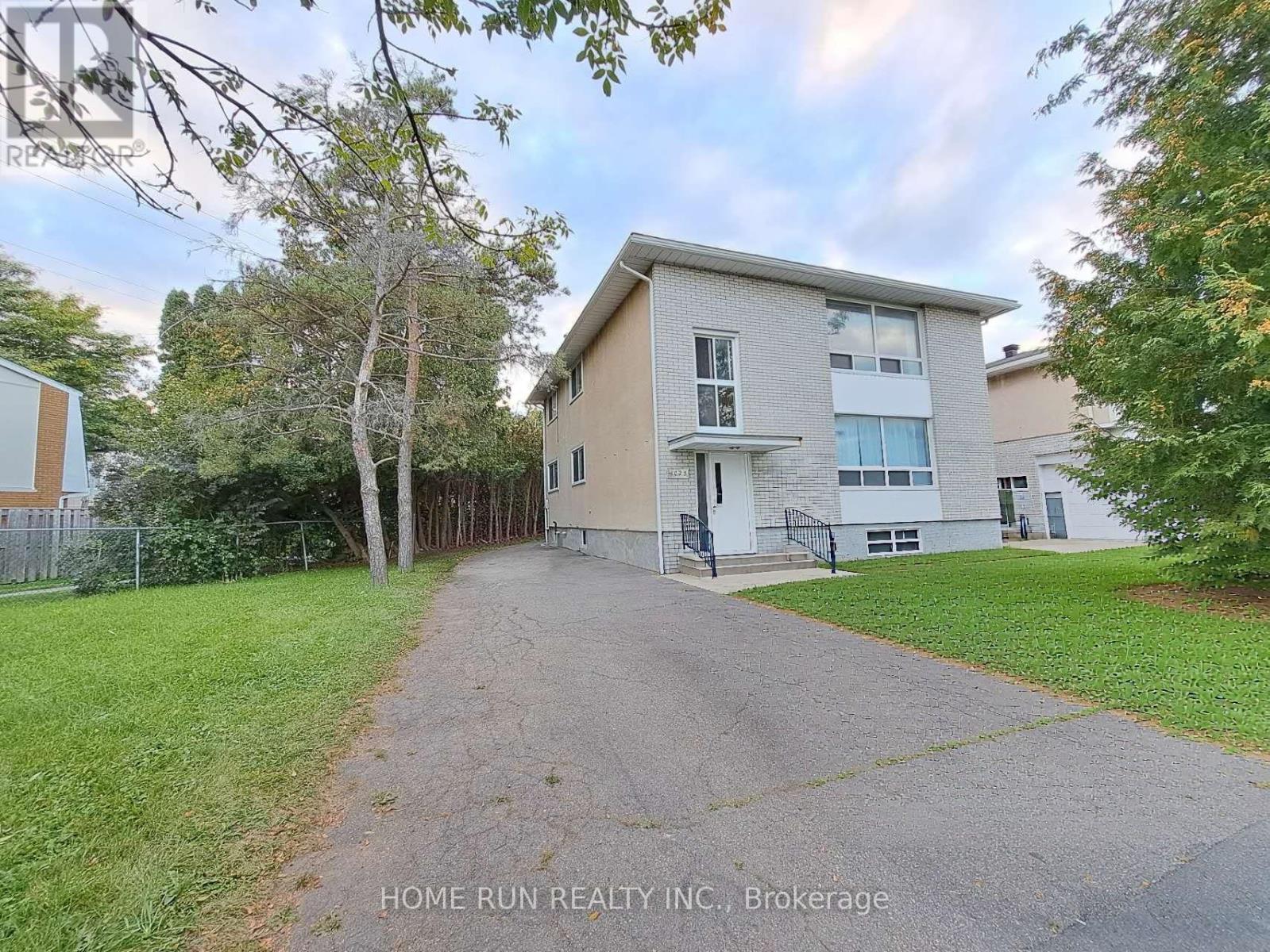 1023 Meadowlands Drive Property Photo 2