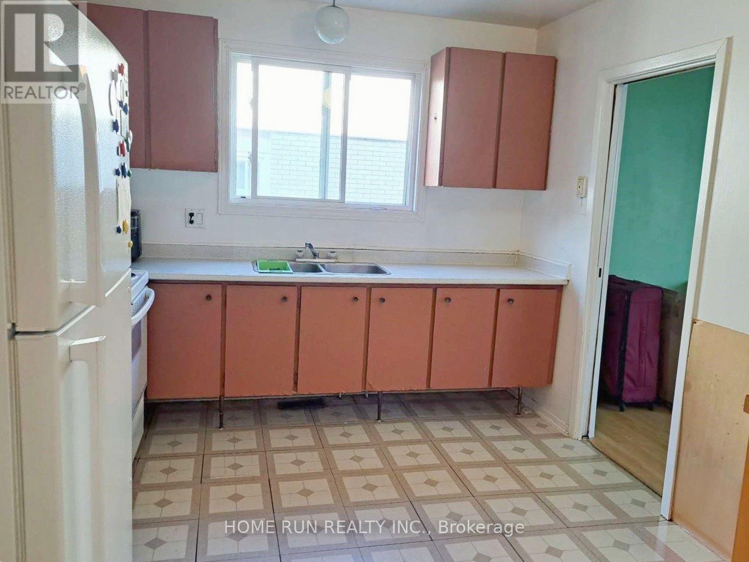 1023 Meadowlands Drive Property Photo 26