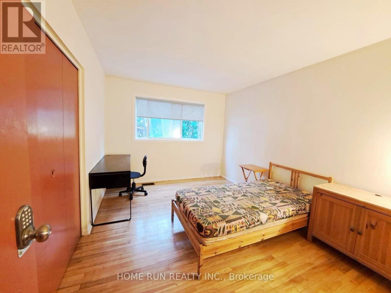 1023 Meadowlands Drive Property Photo 37