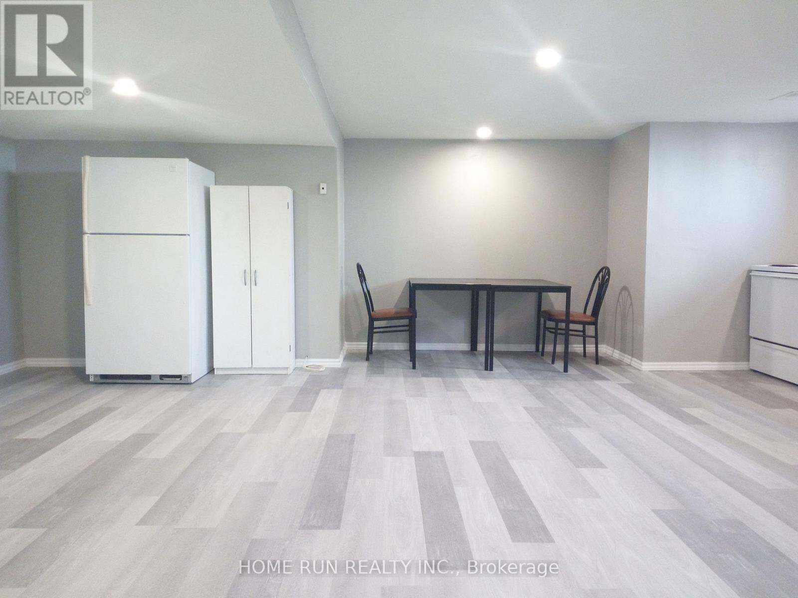 1023 Meadowlands Drive Property Photo 39