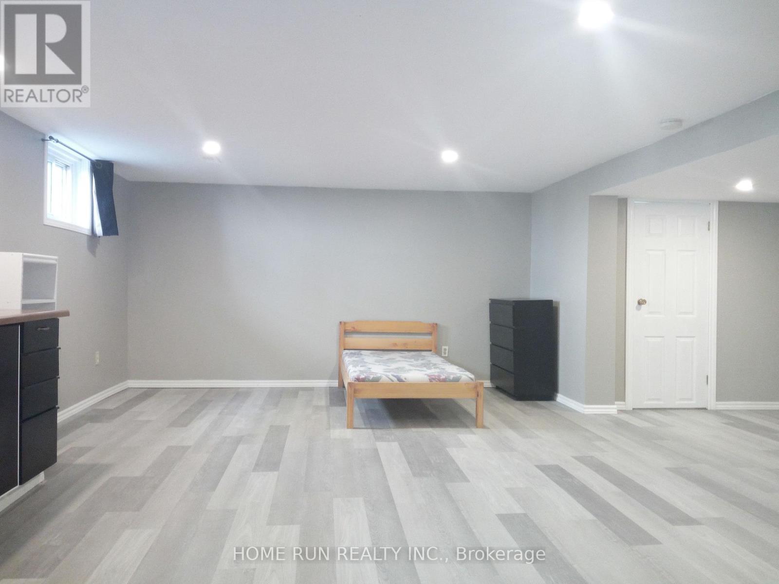 1023 Meadowlands Drive Property Photo 40