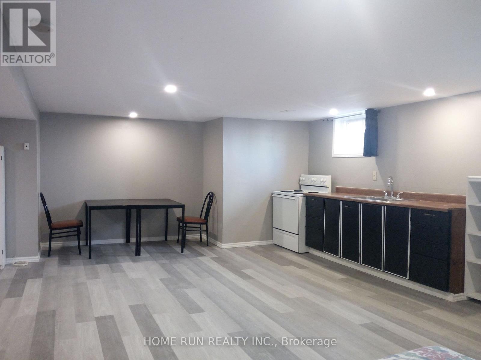 1023 Meadowlands Drive Property Photo 41