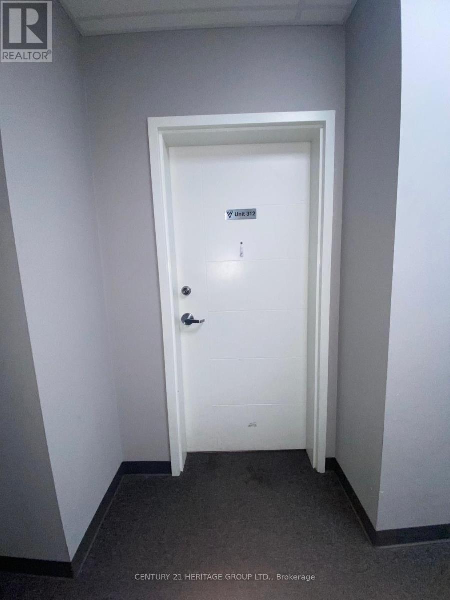 312 - 253 ALBERT STREET Property Photo 1