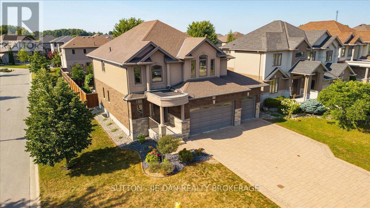 1304 Eagletrace Drive Property Photo 1