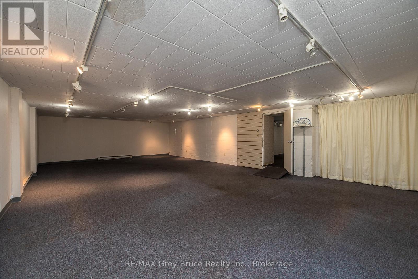 1178 4th Avenue W Property Photo 19