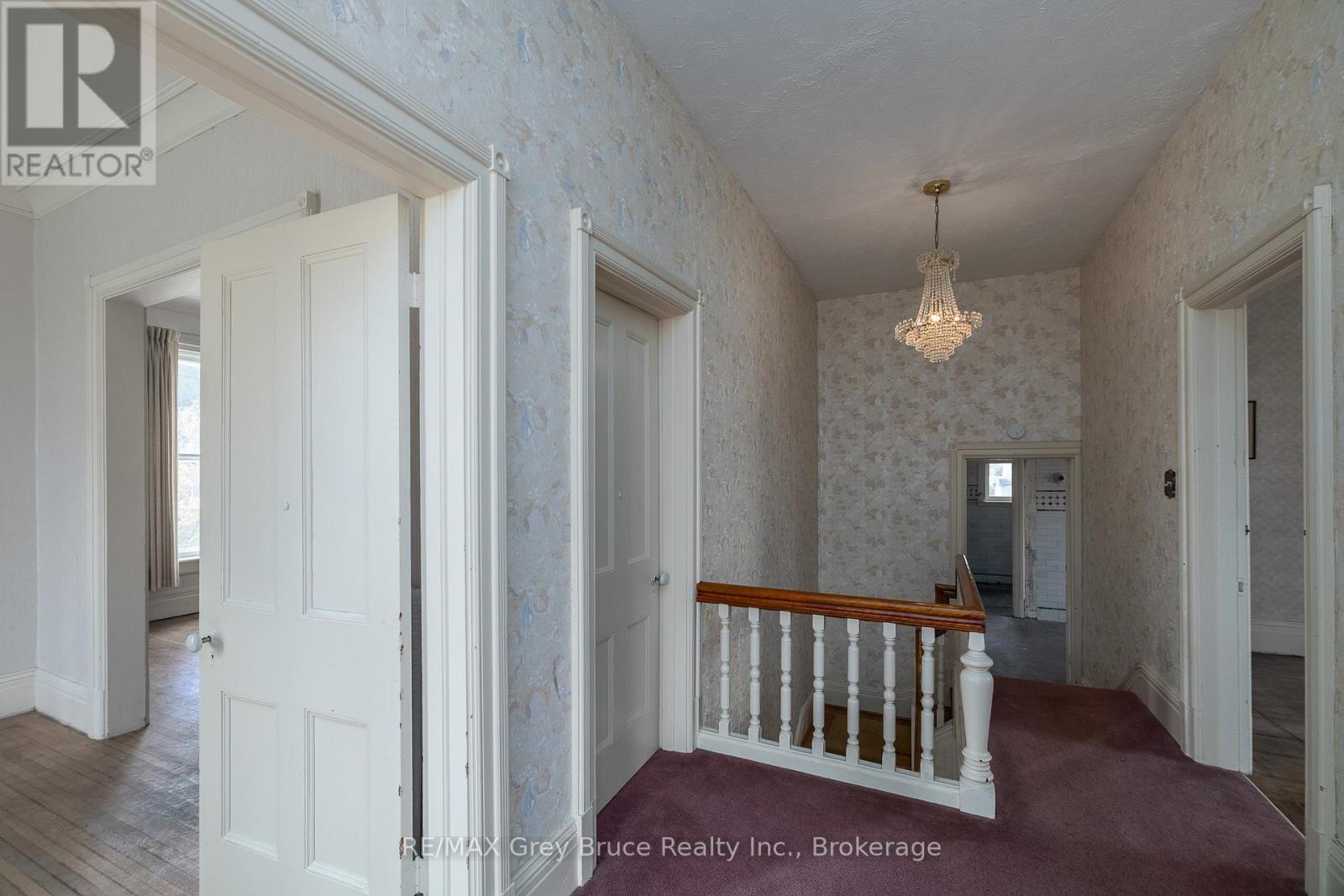 1178 4th Avenue W Property Photo 21