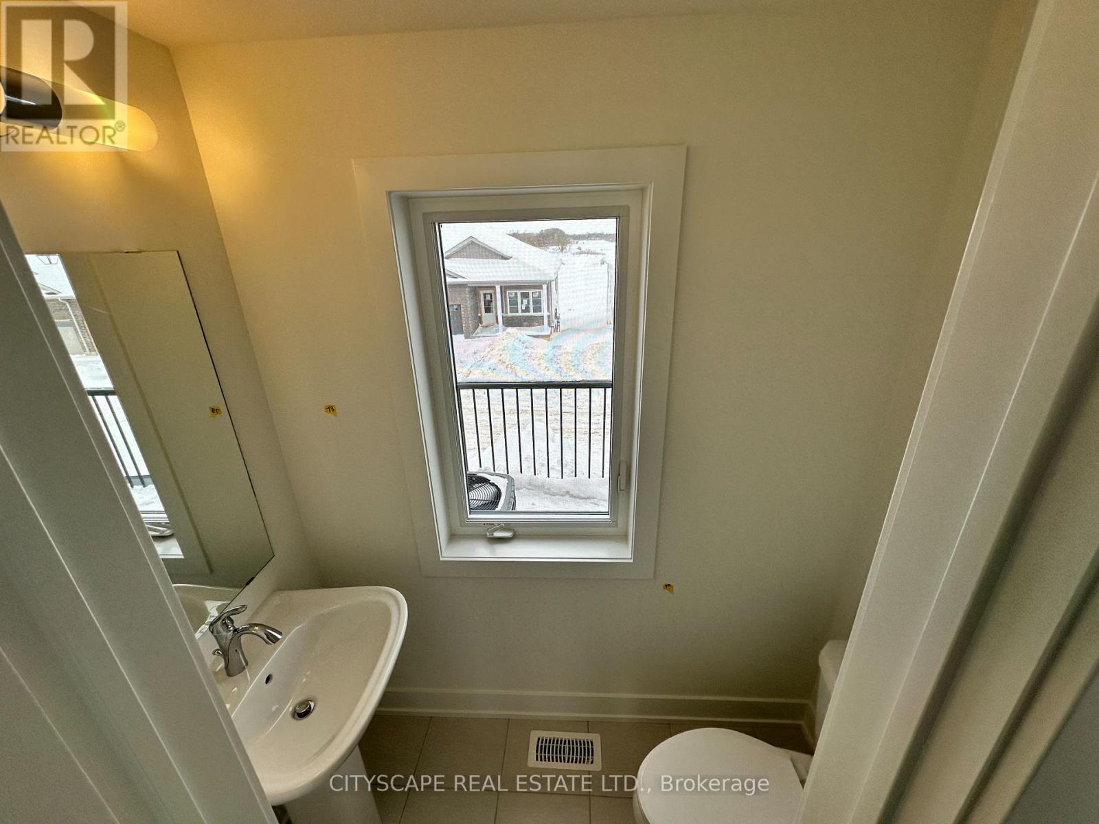 48 Balladry Boulevard Property Photo 11
