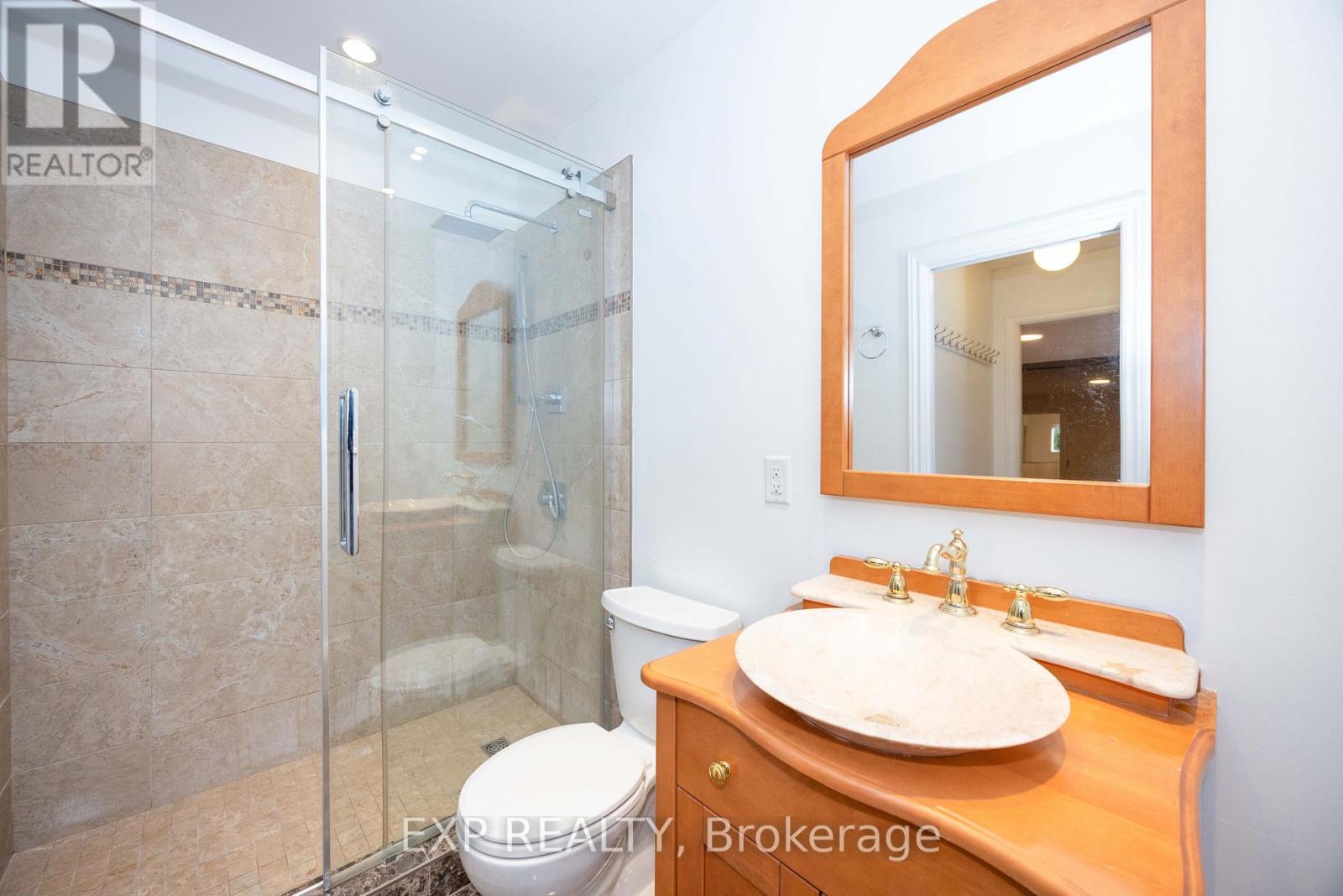 14 Carr Crescent Property Photo 28