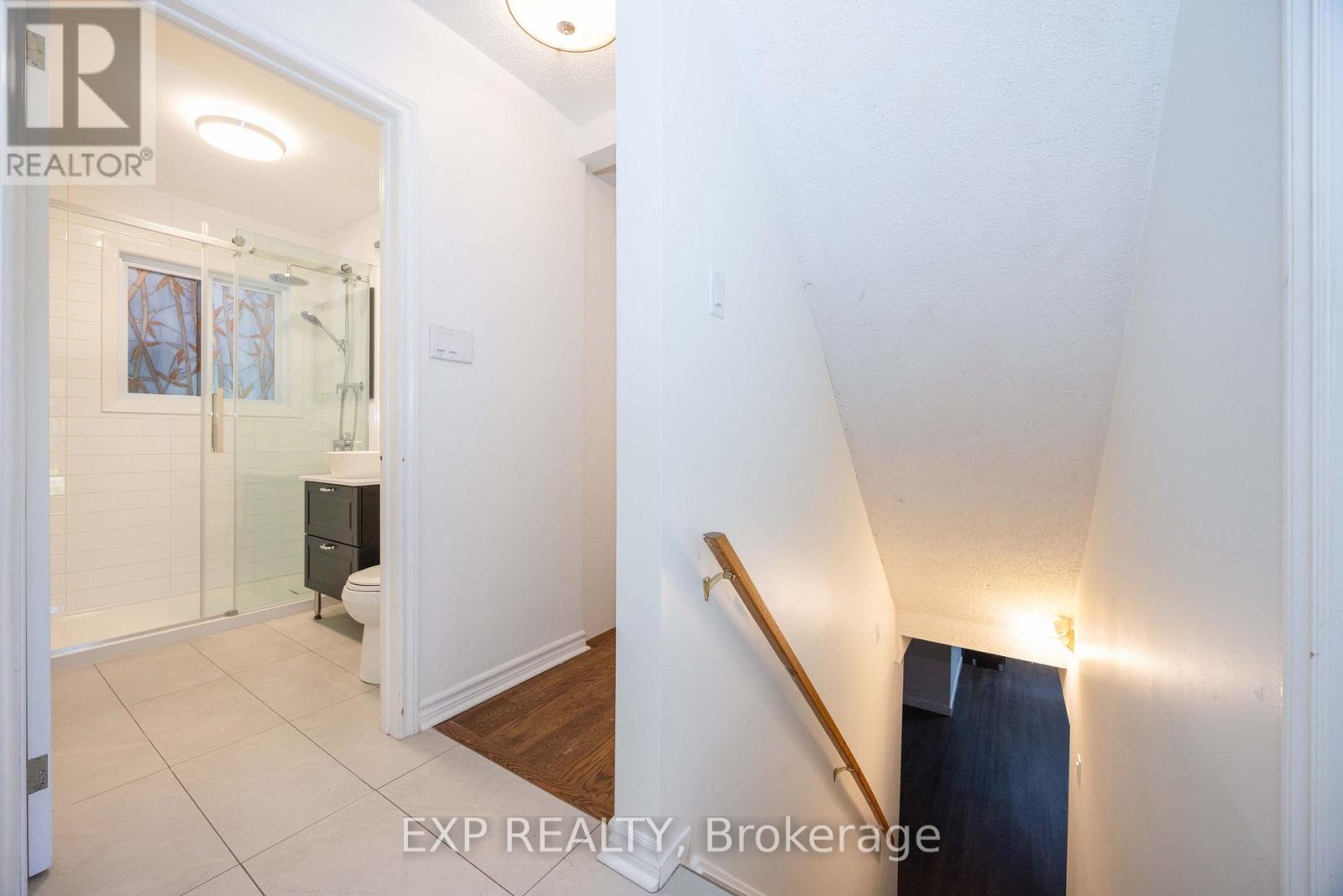 14 Carr Crescent Property Photo 37