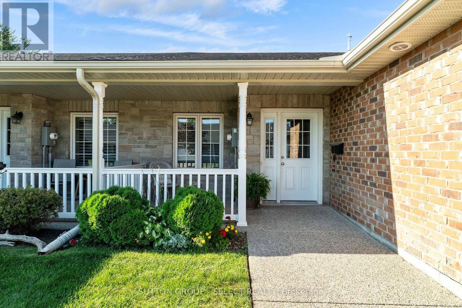 14 Devon Drive Property Photo 3