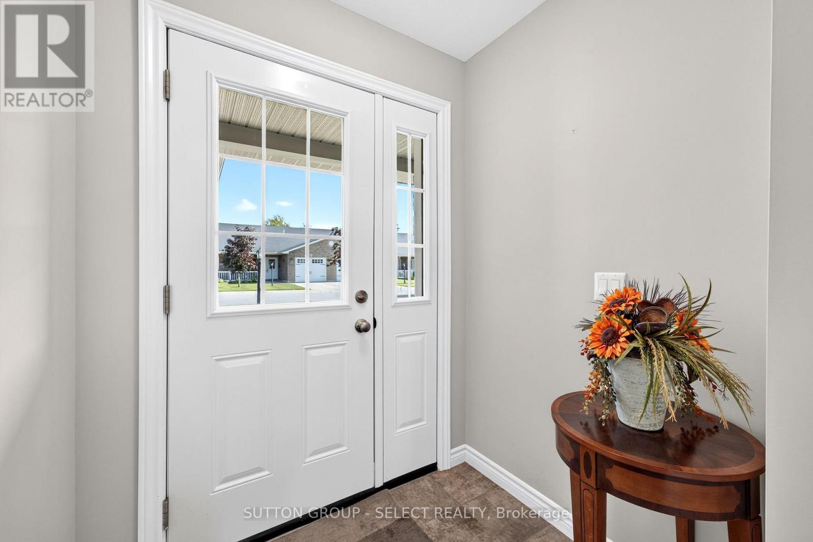 14 Devon Drive Property Photo 6