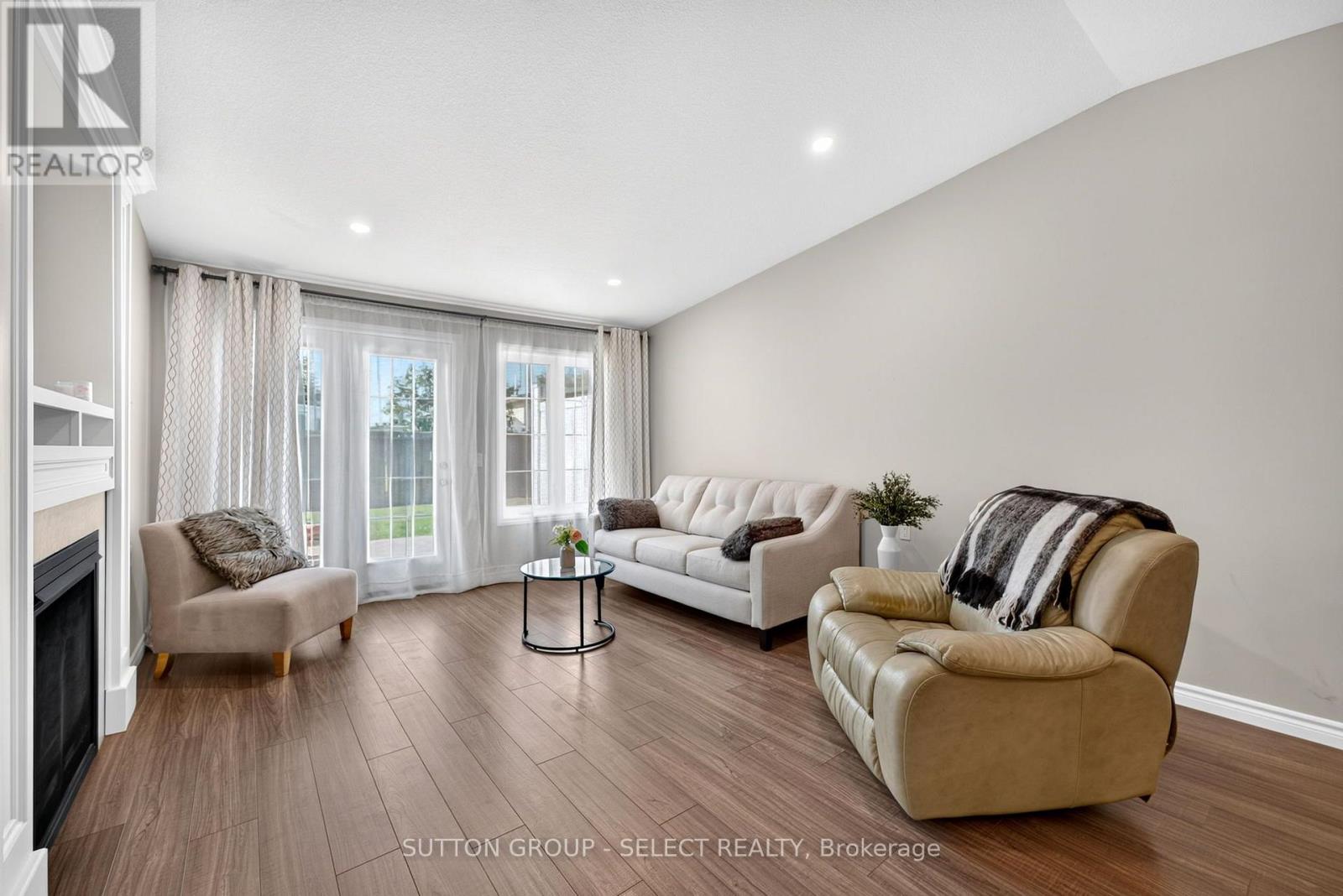 14 Devon Drive Property Photo 19