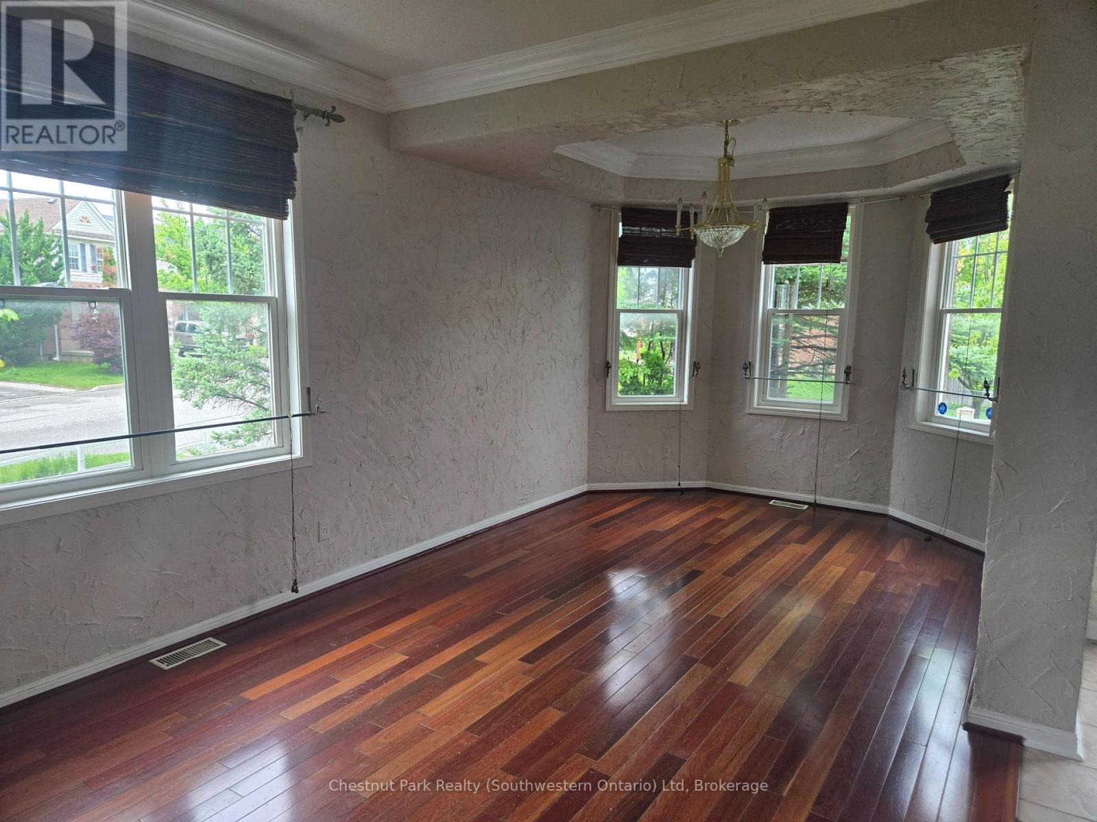 147 Baggs Crescent Property Photo 3