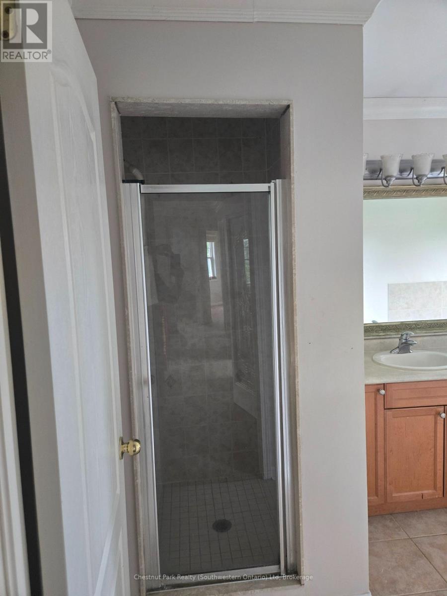 147 Baggs Crescent Property Photo 18
