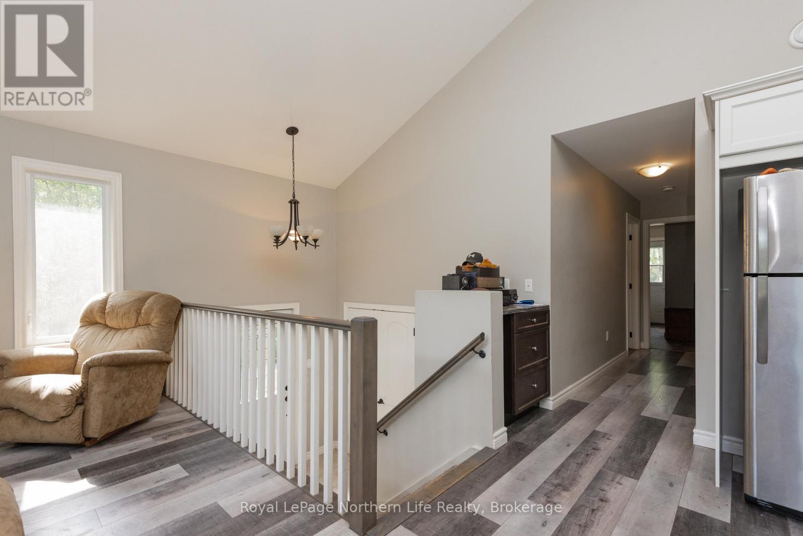 522 Hart Road Property Photo 8
