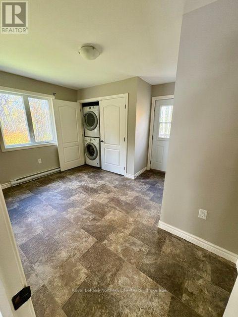 522 Hart Road Property Photo 14