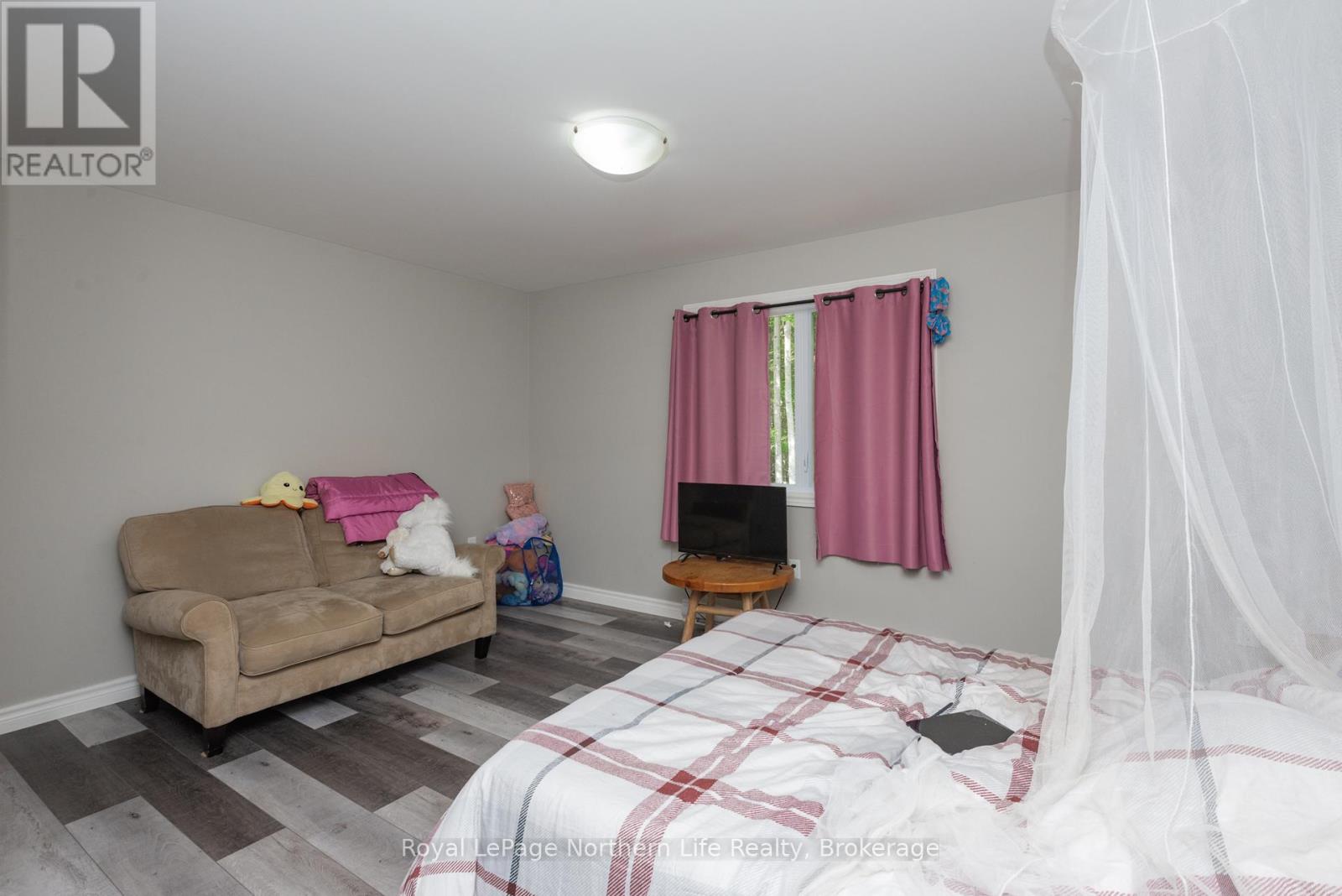 522 Hart Road Property Photo 22