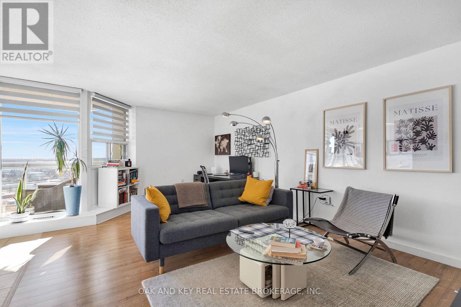 1805 - 323 Colborne Street Property Photo 4