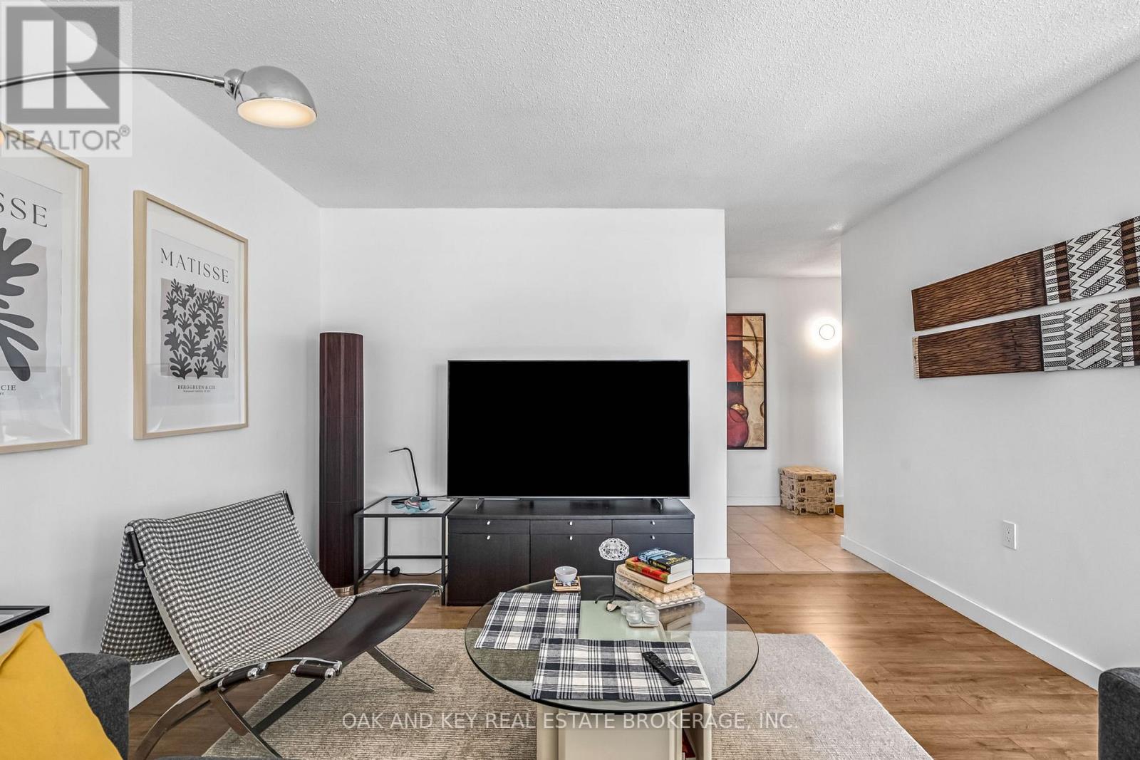 1805 - 323 Colborne Street Property Photo 7