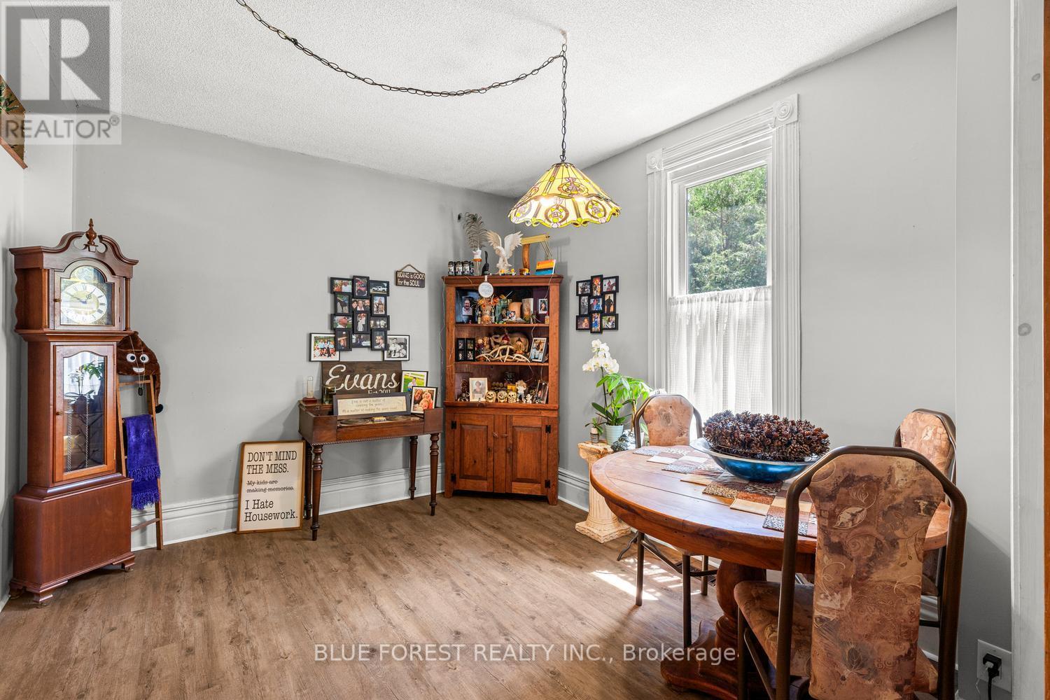 201 Margaret Street Property Photo 11