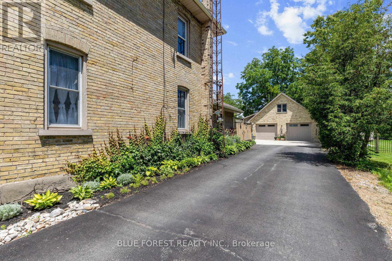 201 Margaret Street Property Photo 36