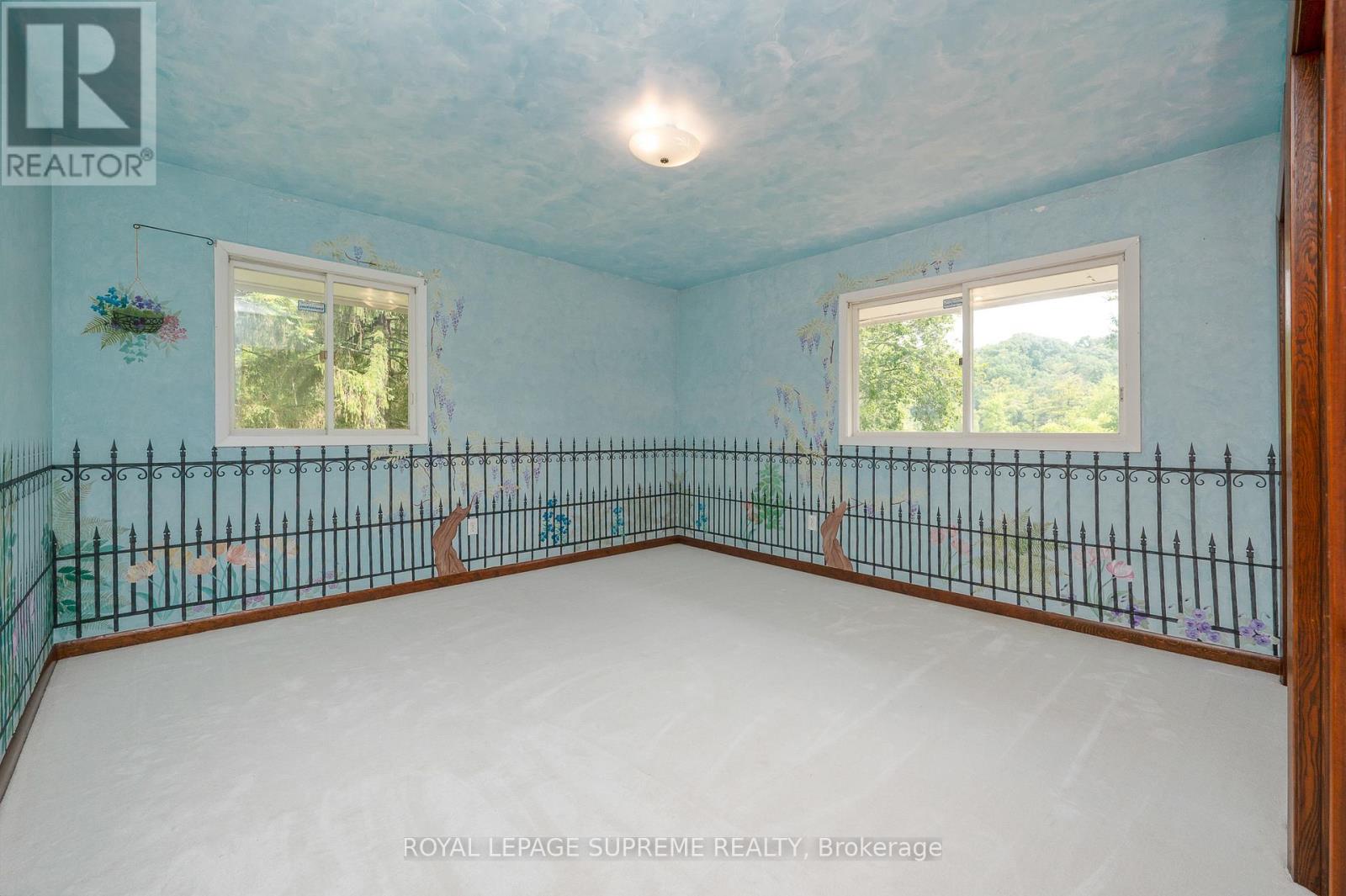 2035 Hollow Road Property Photo 26