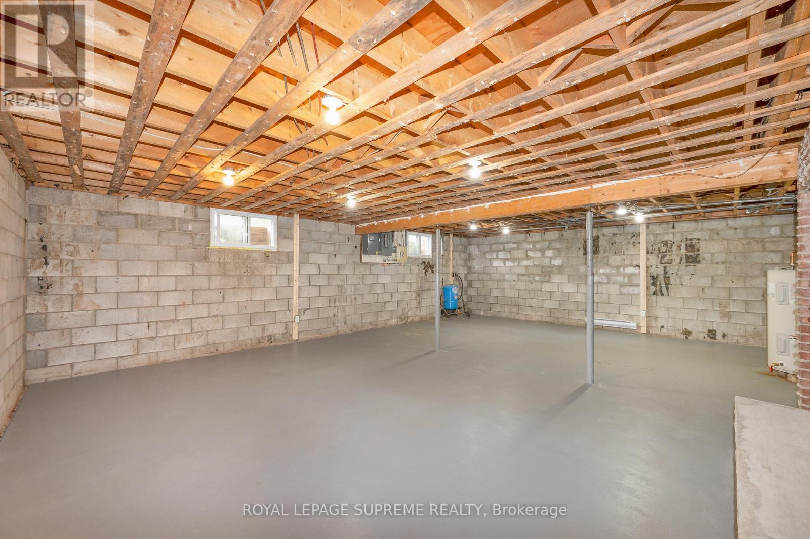 2035 Hollow Road Property Photo 41