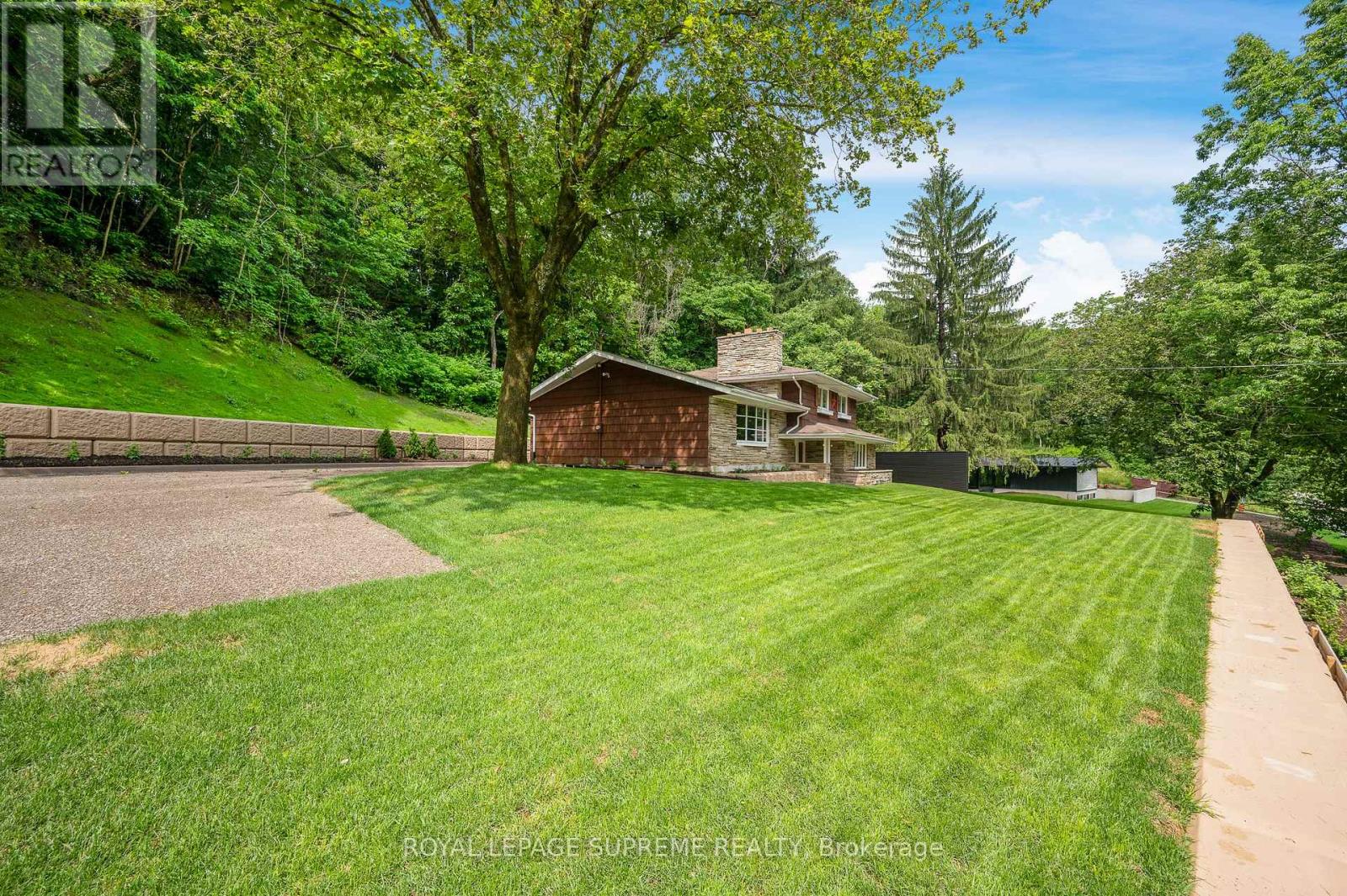 2035 Hollow Road Property Photo 42