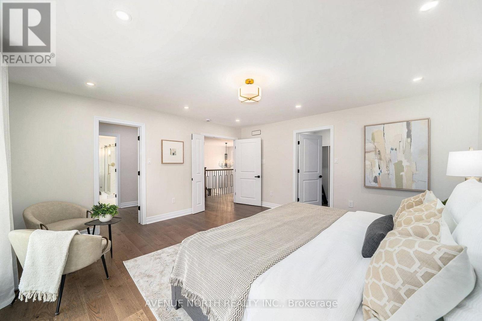 19 Newland Drive E Property Photo 29