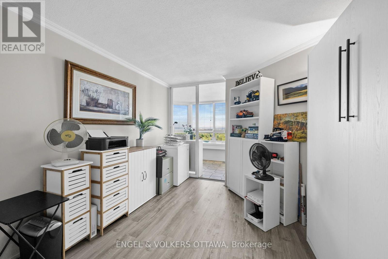 1213 - 80 Sandcastle Drive Property Photo 14