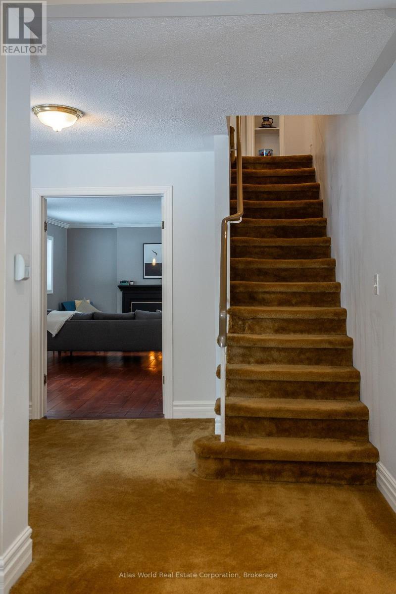 19 Front Street Property Photo 32
