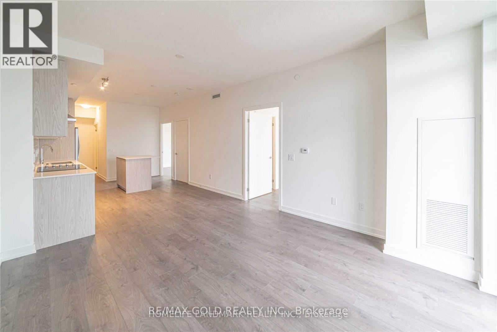 903 - 55 Duke Street W Property Photo 15