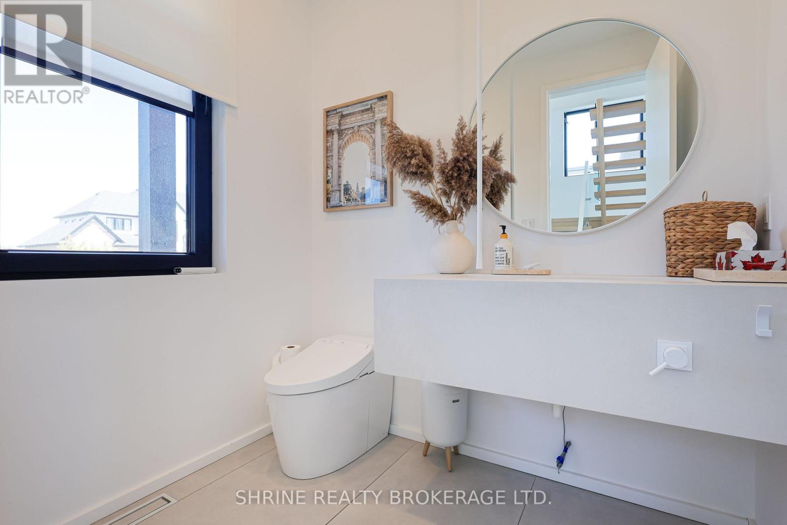 228 Edgewater Boulevard Property Photo 18